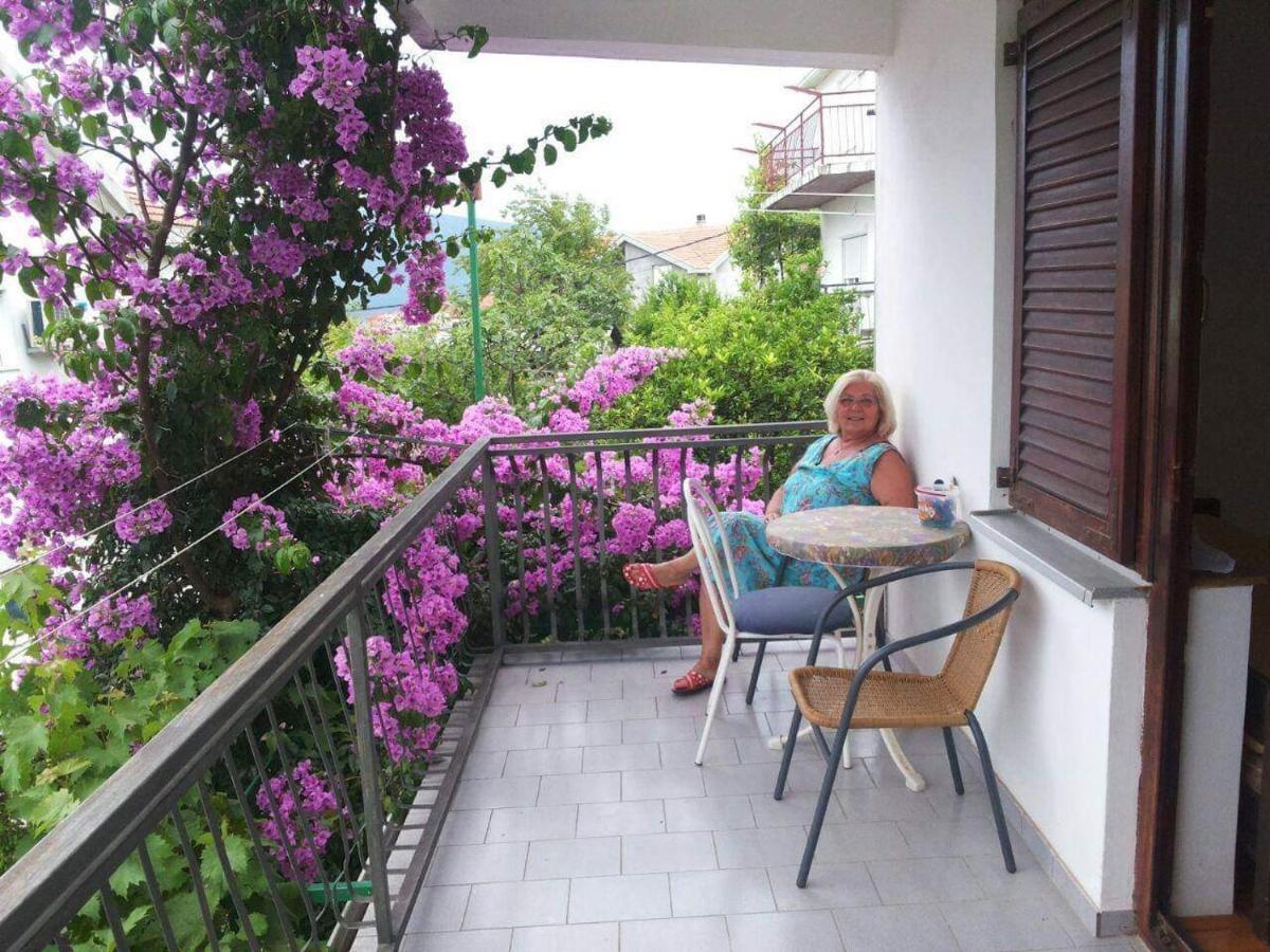 Vila Umicevic Ξενοδοχείο Bijela Εξωτερικό φωτογραφία
