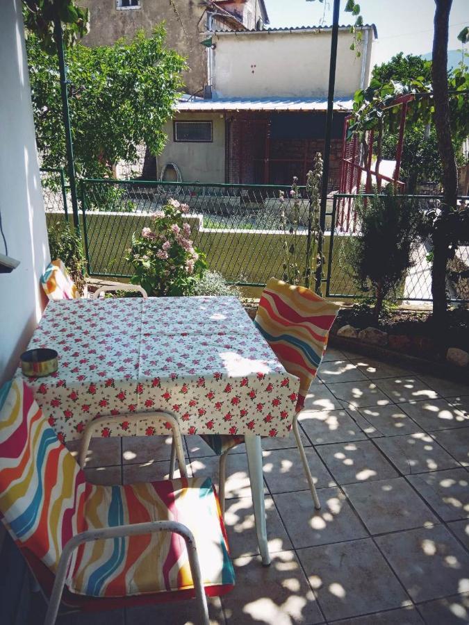 Vila Umicevic Ξενοδοχείο Bijela Εξωτερικό φωτογραφία