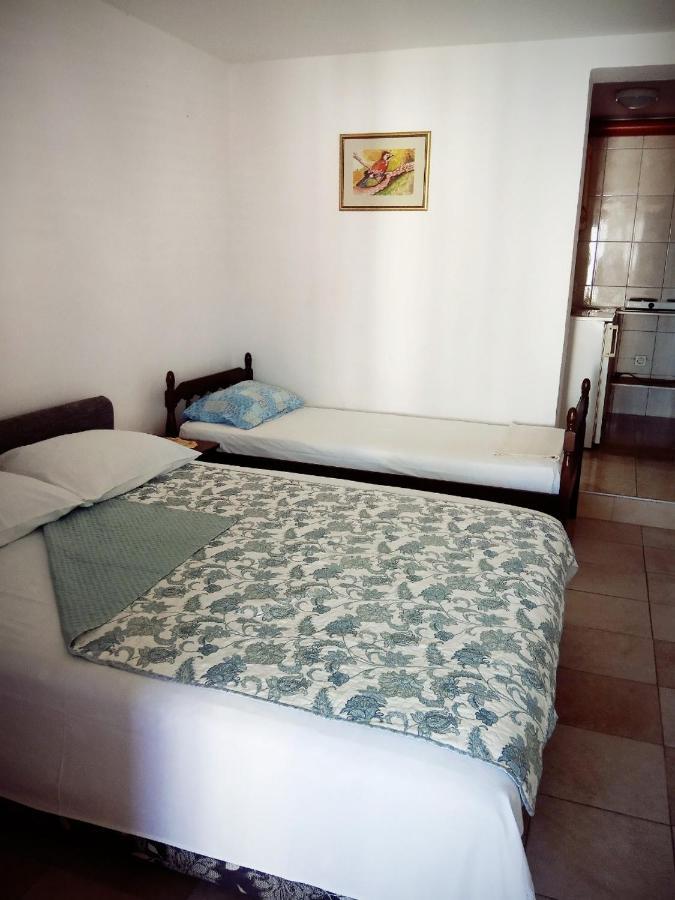 Vila Umicevic Ξενοδοχείο Bijela Εξωτερικό φωτογραφία
