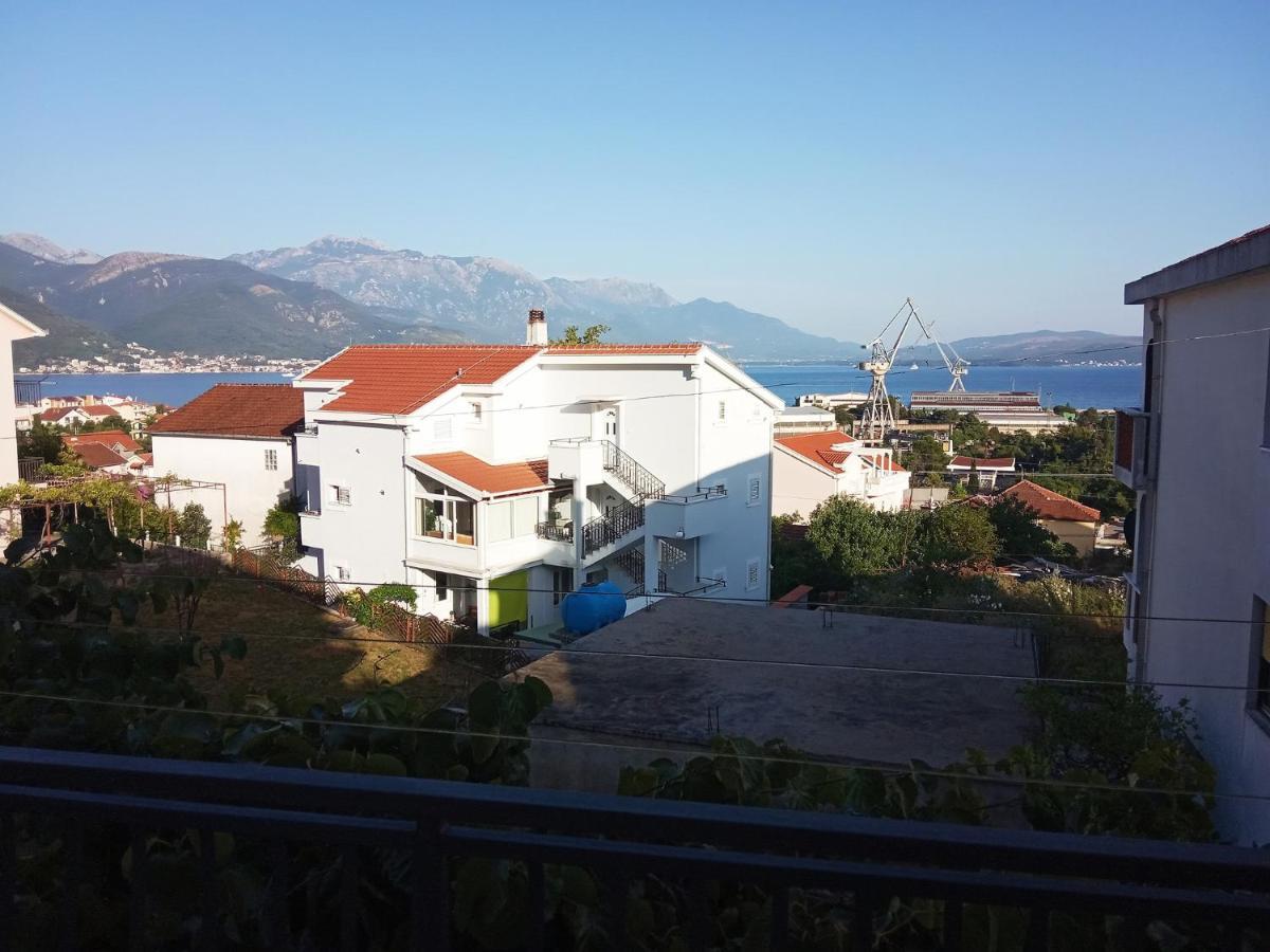 Vila Umicevic Ξενοδοχείο Bijela Εξωτερικό φωτογραφία